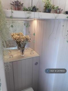 Tasteful Bathroom With Recessed Lighting