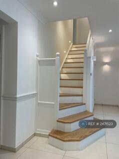 Steps Leading To 1st Floor