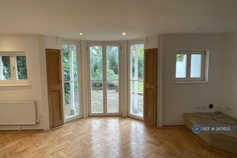 Front Reception Room