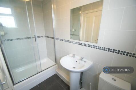 Lower Ground Bathroom