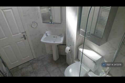 Upstairs Bathroom