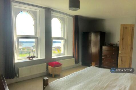 Main Bedroom Overlooking Sea