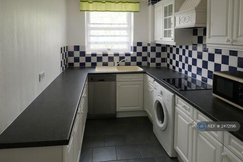 Kitchen (Ai Decluttered)