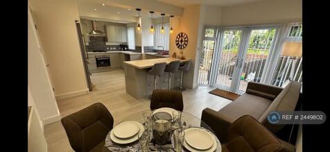 Kitchen/Dinner 