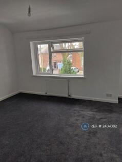 Bedroom 3 (Large)