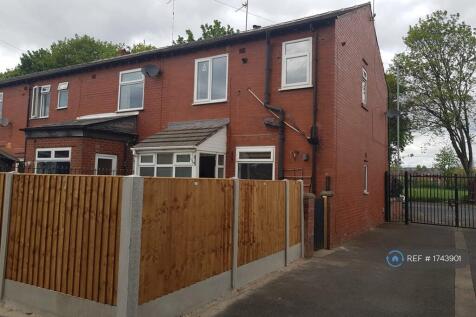 Enclosed Rear Yard