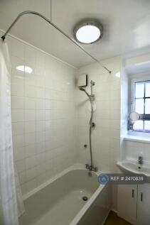 New Shower Over Bath With Full Rail Curtain