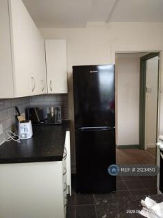 Kitchen (Pic-2)