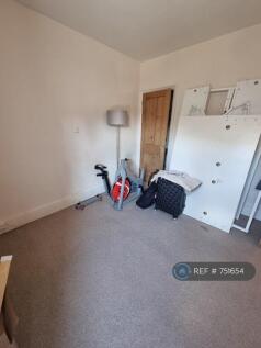 Front Bedroom With Wardrobe