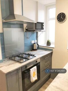 Kitchen b