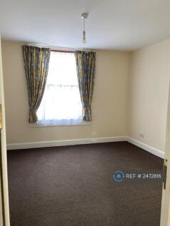 Bedsit On 3rd Floor