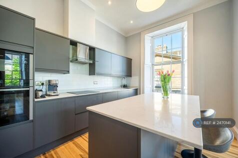 Open Plan Living/Kitchen/Dining