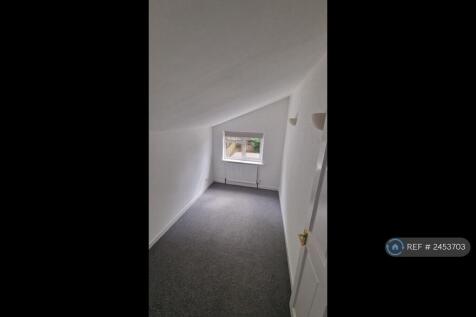 Bedroom 3/Study