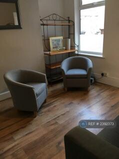 Rent Sheffield Spacious Living