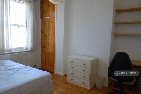 Middle Floor Bedroom