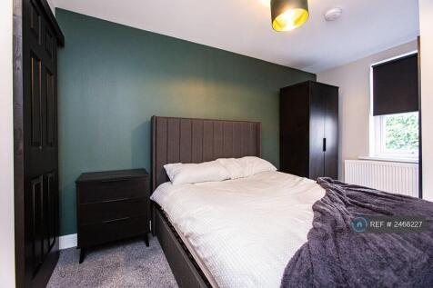 Ensuite Bedroom 4