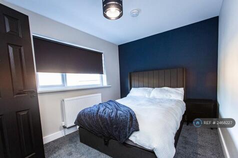 Ensuite Bedroom 3