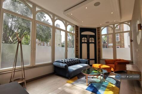 Lounge 1