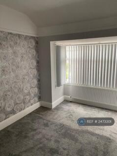 Bedrooms x 3 