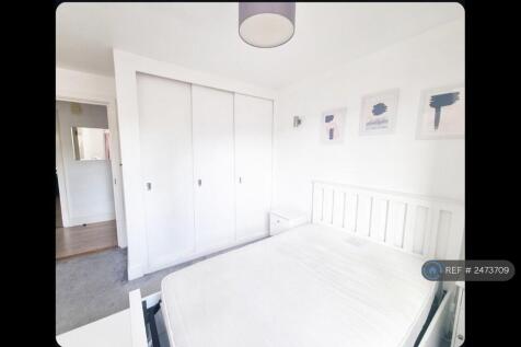 Large Built In Wardrobe