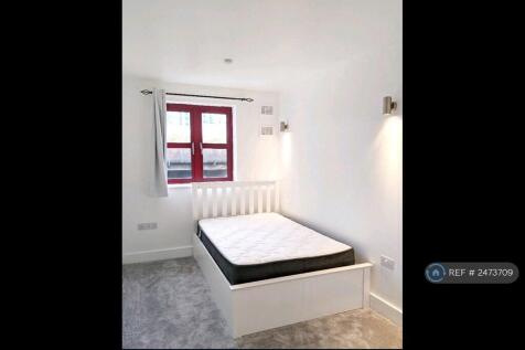 Second Bedroom, Double Bed