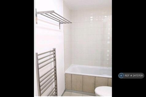 Bathroom (Bath &amp; Shower)