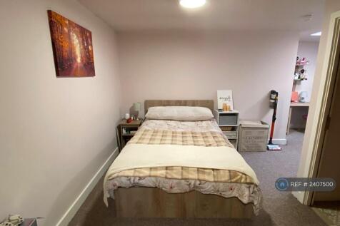F2/1b Bedroom