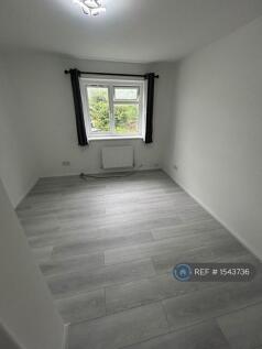 Double Bedroom 2