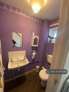 Downstairs Cloakroom 