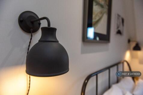 Wall Lamp
