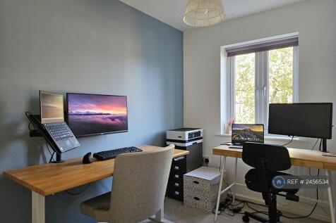 Second Bedroom/Study