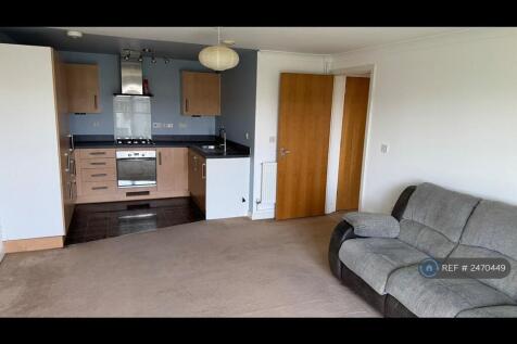 Living Room &#43; Kitchen