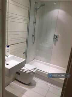 Family Shower Room