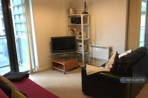 Living Room With Open Plan Dining Kitchen