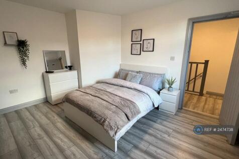Room b
