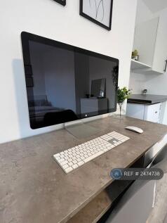 Room b