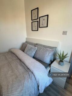 Room b