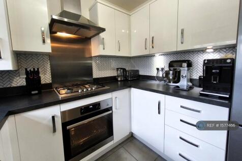 Kitchen 3