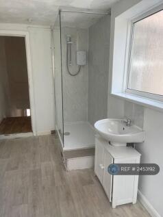 Bathroom 2 