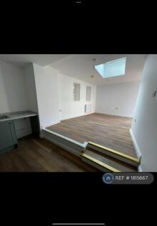 Flat 1 Split Level Living