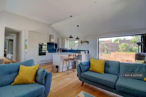 Open Plan Living, Kitchen &amp; Dining Area