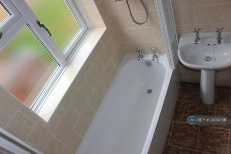 Fully Tiled Bathroom