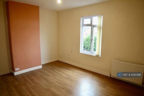 Rear Double Bedroom