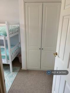 All Rooms With Fitted Double Wardrobe
