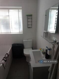 Bathroom/Shower