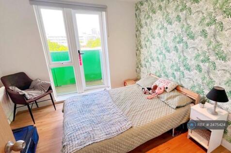 2nd Bedroom With Balcony 