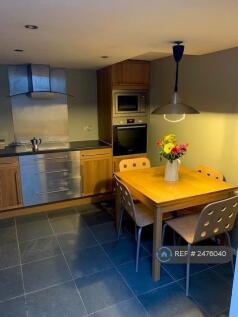 Kitchen / Dinning