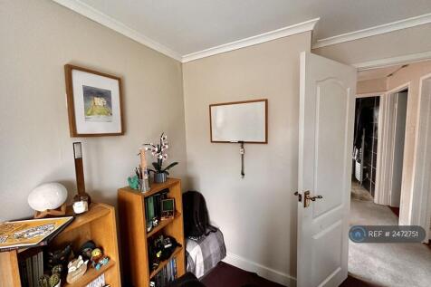 Single Bedroom/Study