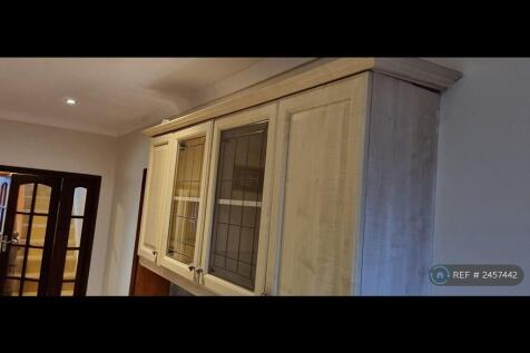 Kitchen Display Cabinets 