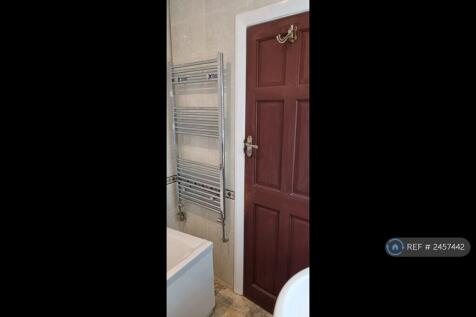Brand New Heated Clothes Rail